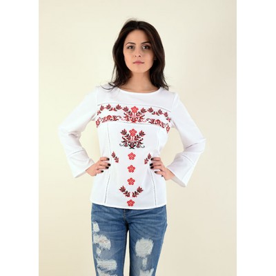 Embroidered blouse "Triumph" 1